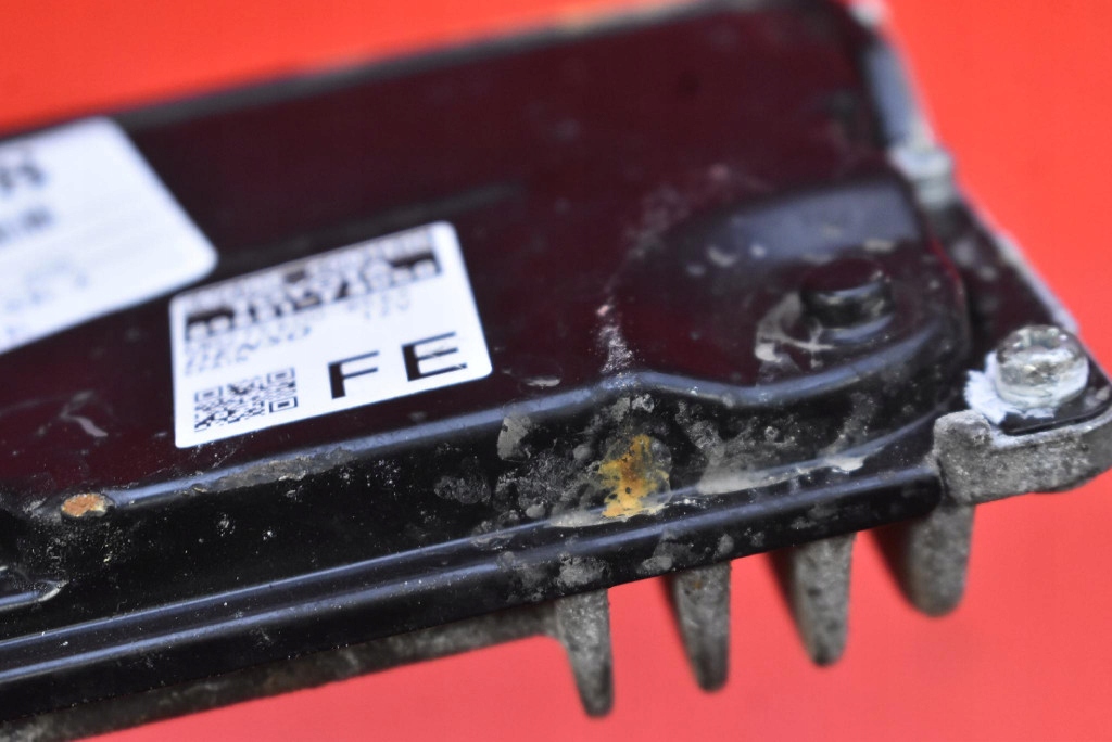 Блок керування двигуна 89661-f4050 mb275600-8562 toyota c-hr 1 i 1.8 hybrid 98km Оригінал