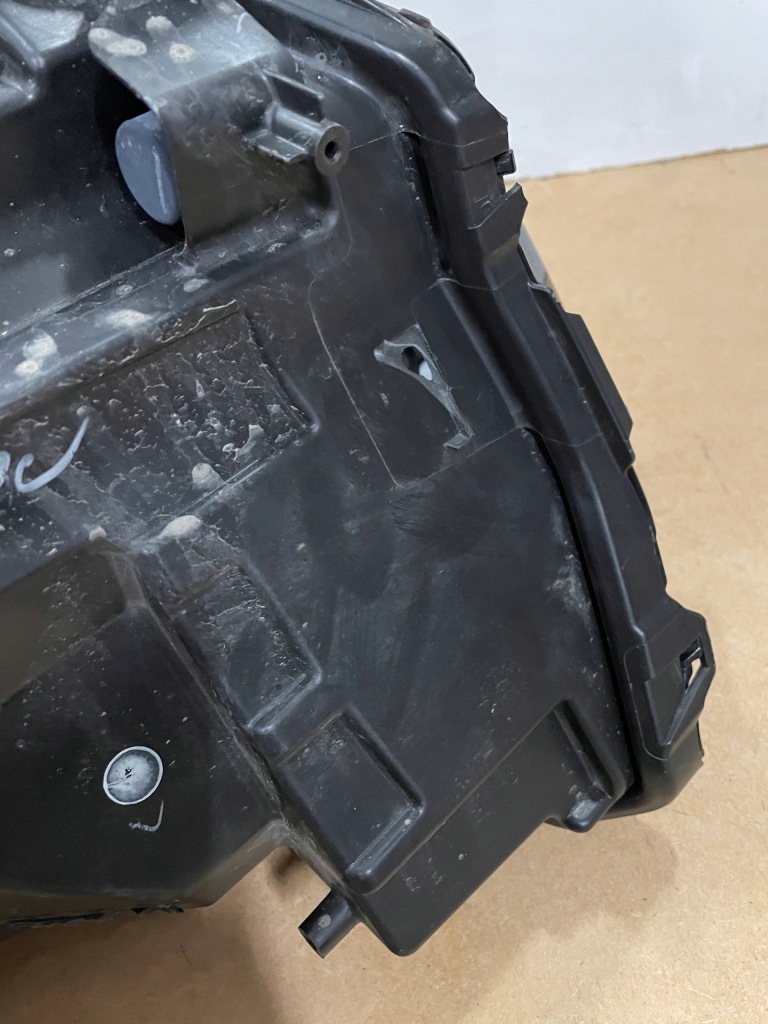 Renault kangoo 3 3 iv 4 21- фара правый  перед full led правый 260103264r в Украине