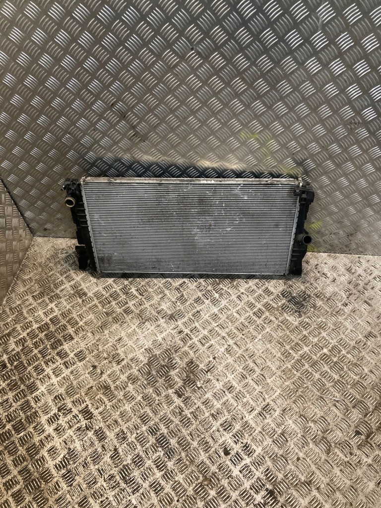 Купити Mini clubman f54 радіатор