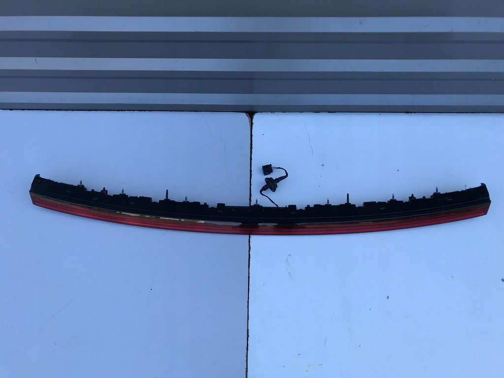 фото №1, Kia ev6 лампа задня накладка