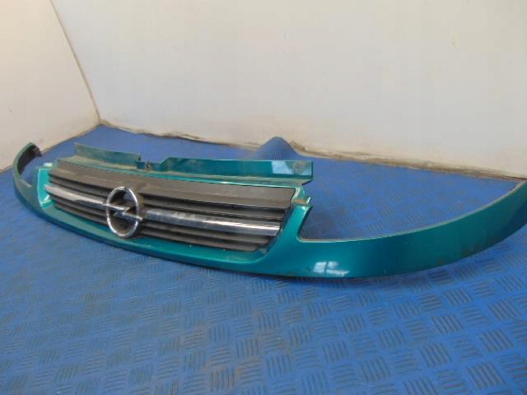 фото №3, Opel vivaro 1.9dci решітка радіатора