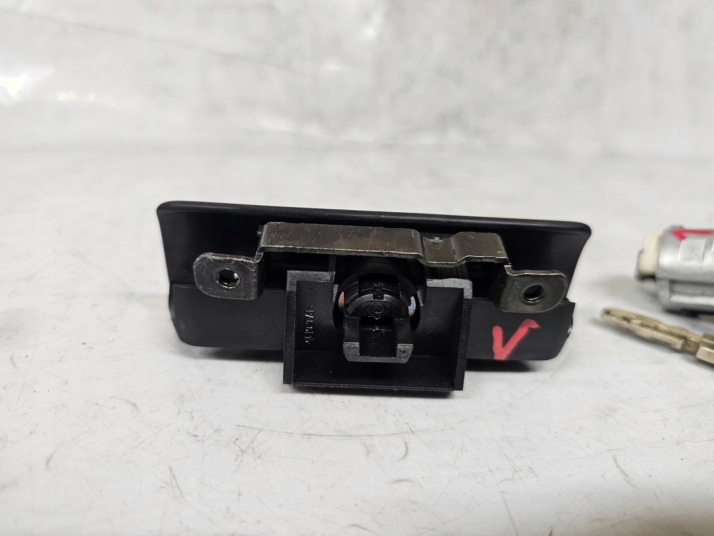 фото №6, Bmw seria 5 e39 lift вкладка замка замка запалювання ключ 1095820 6933729