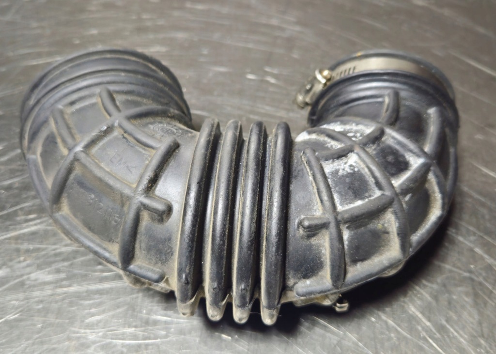 фото №1, Труба пабтрубок  воздухозаборник воздуха fiat freemont