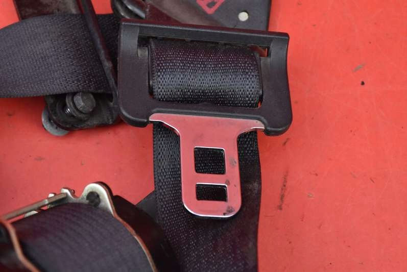 фото №8, Pas безопасности правый задняя 3 ряд p0ts761dvae chrysler pacifica 1 i 04r