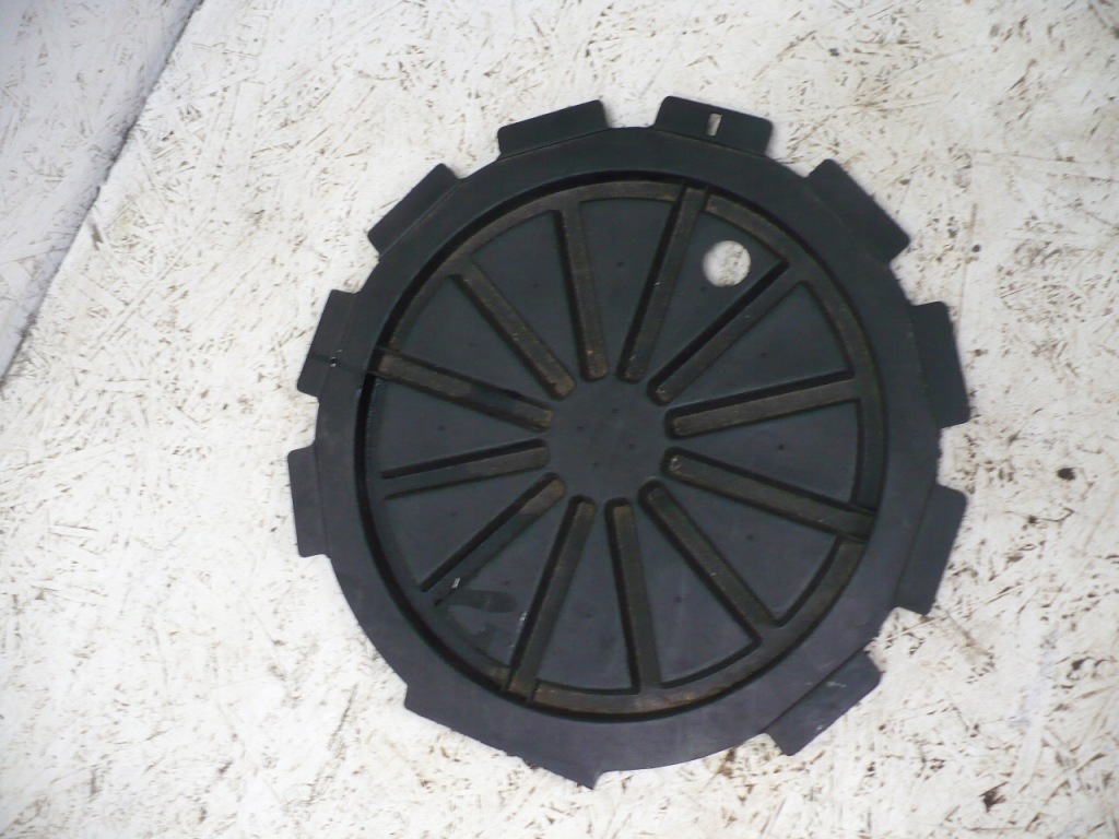 Купити Кришка захист багажника mercedes w124