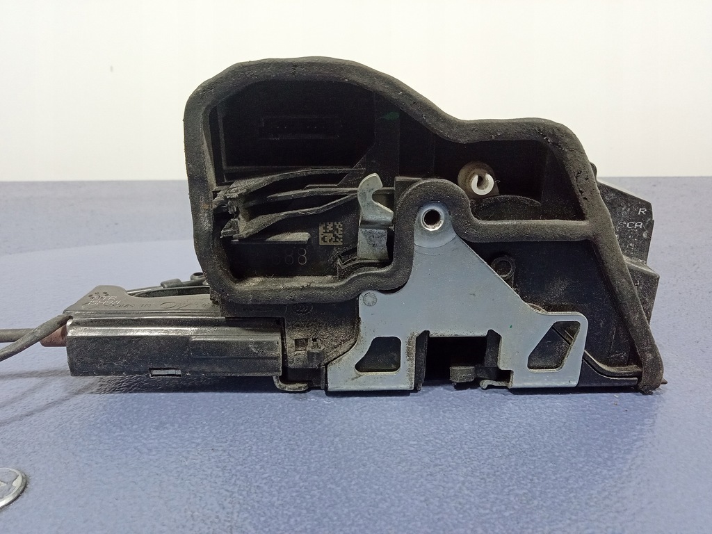 фото №7, Bmw 7 f01 f02 замок доводчик дверь задняя правый 7185688