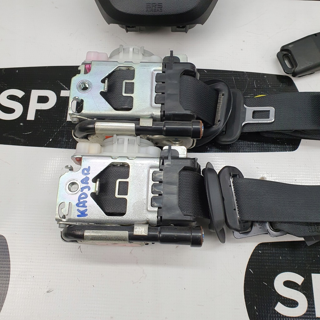 фото №9, Kadjar приборная панель консоль подушки безопасности ремни подушка безопасности