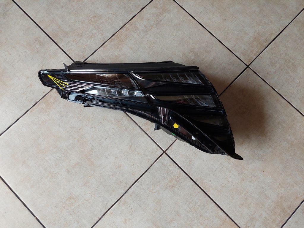 Купить Фара - правый  перед - full led - hyundai tucson iv - 2020