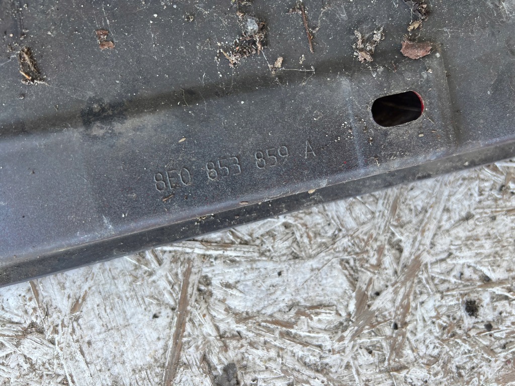 фото №6, Молдинг поріг права поріг audi a4 b7 8e0