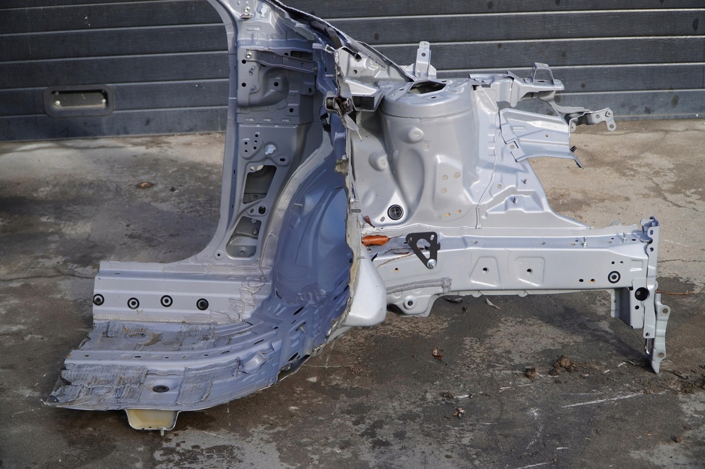 фото №15, Чверть лонжерон перед права ліва lexus lbx 1h5 24-