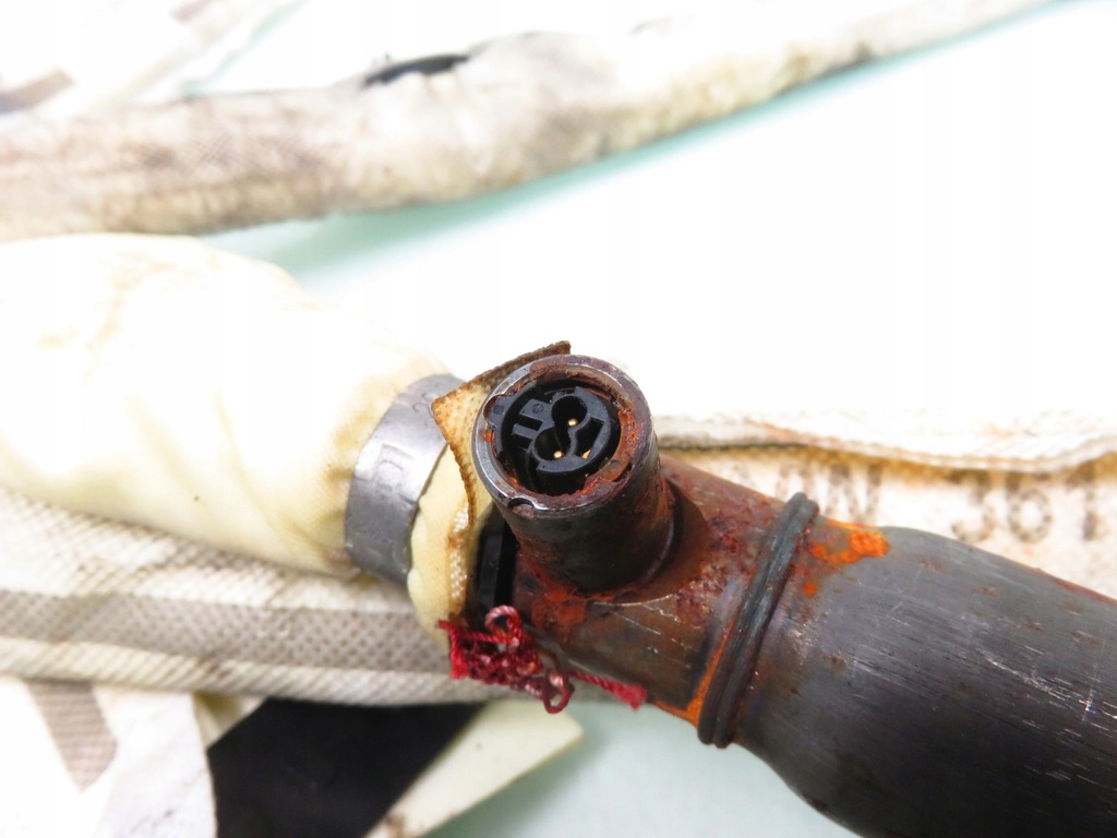 фото №5, Шторка безопасности vw jetta vi 5c6880741a