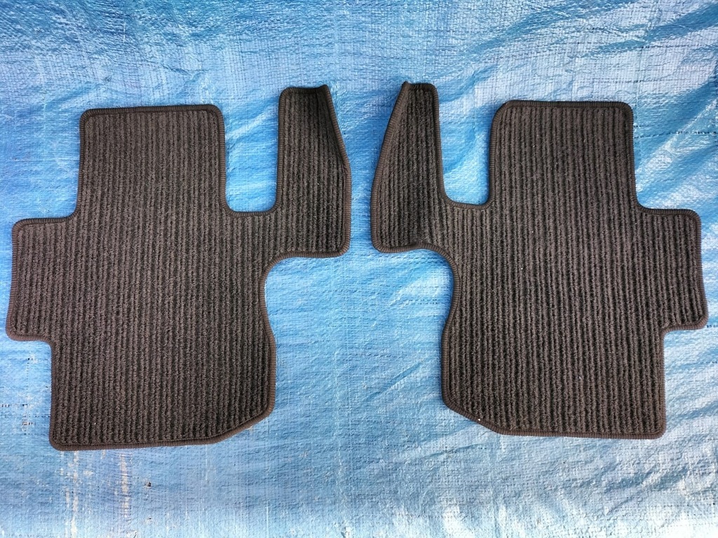 фото №3, Коврик задняя задний оригинал mercedes r-klasa w251 long