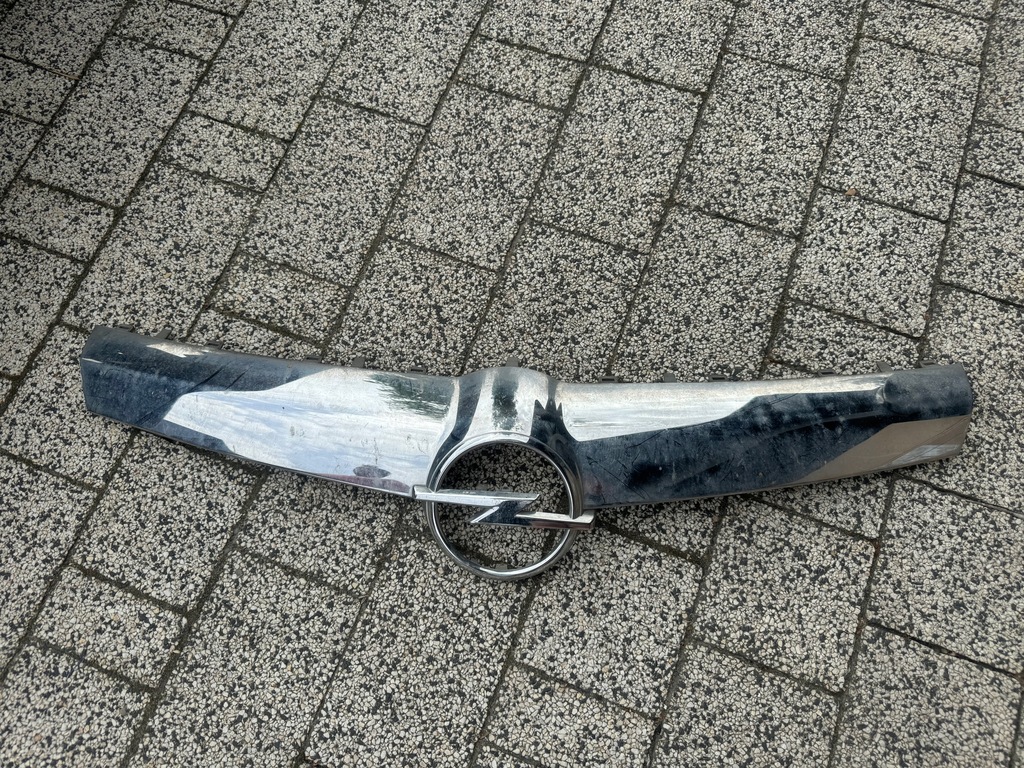 фото №1, Opel signum lift решётка радиатора решётка радиатора значок эмблема 551004542