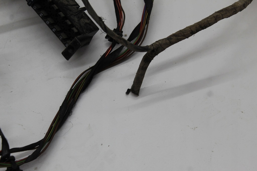 фото №3, Mercedes sprinter 910 2,2 электропроводка жгут