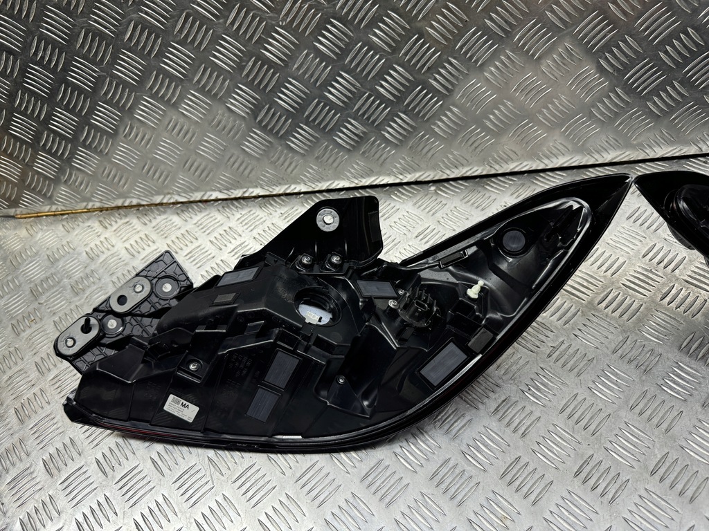 фото №8, Subaru brz ii 2 2022 toyota gr86 gr 86 лампа задняя задняя левая idealna