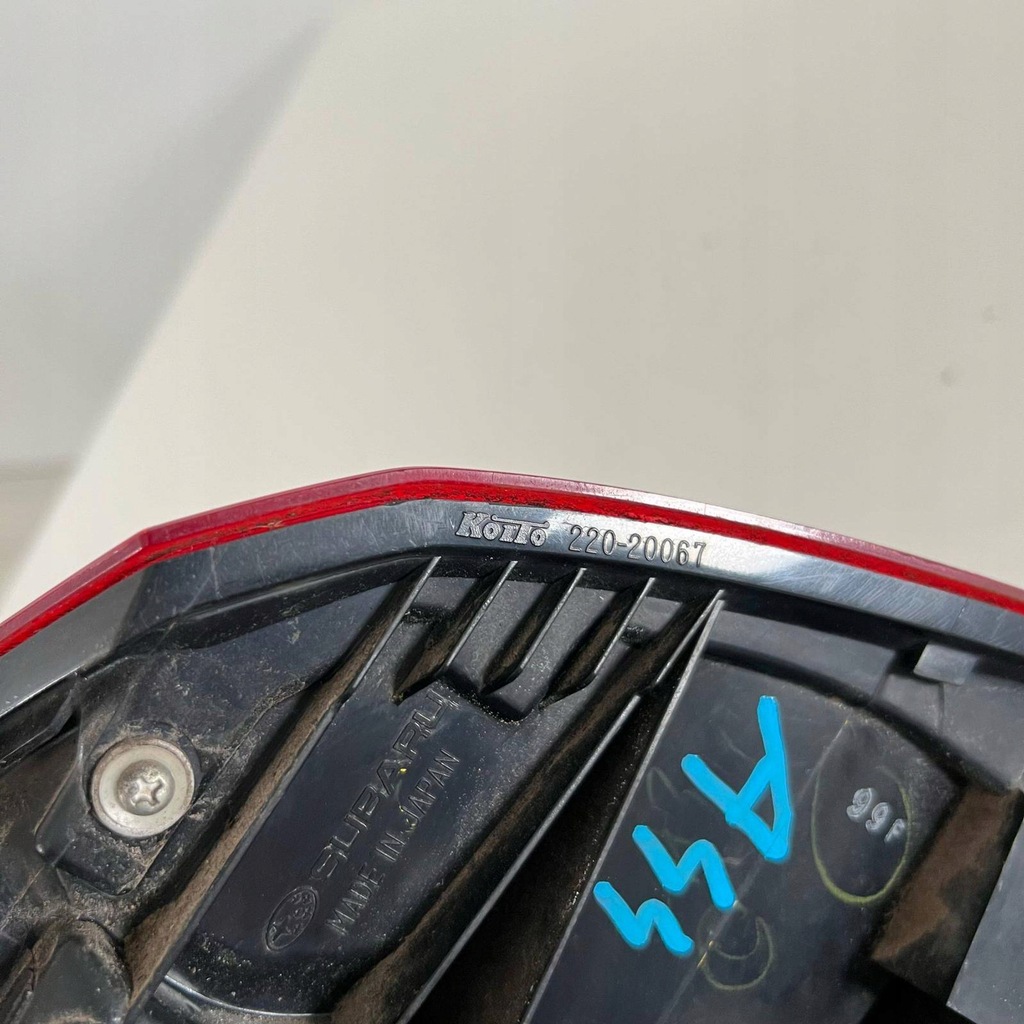 фото №9, Subaru legacy v outback лампа правый задняя задняя правая 22020067