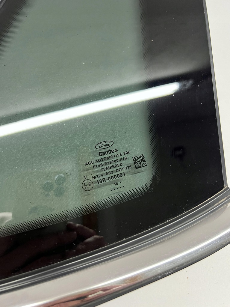 фото №3, Ford edge скло права задня 17'