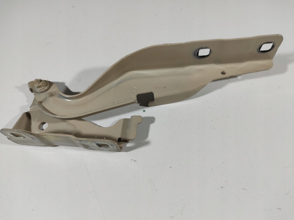 фото №10, Jeep compass 17r- петля капот левый