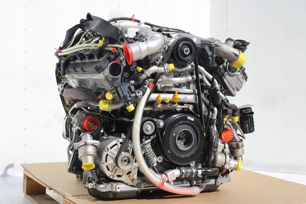 Audi a8 двигатель 4.2 tdi cte ctec 4h d4 дизель v8 283 kw 355 km пробег km Цена