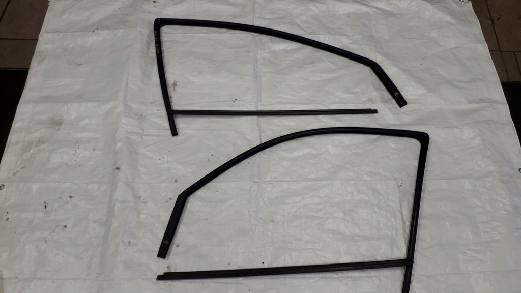 фото №8, Прокладка дверь parapet vw golf 4 iv 5d bora левый перед