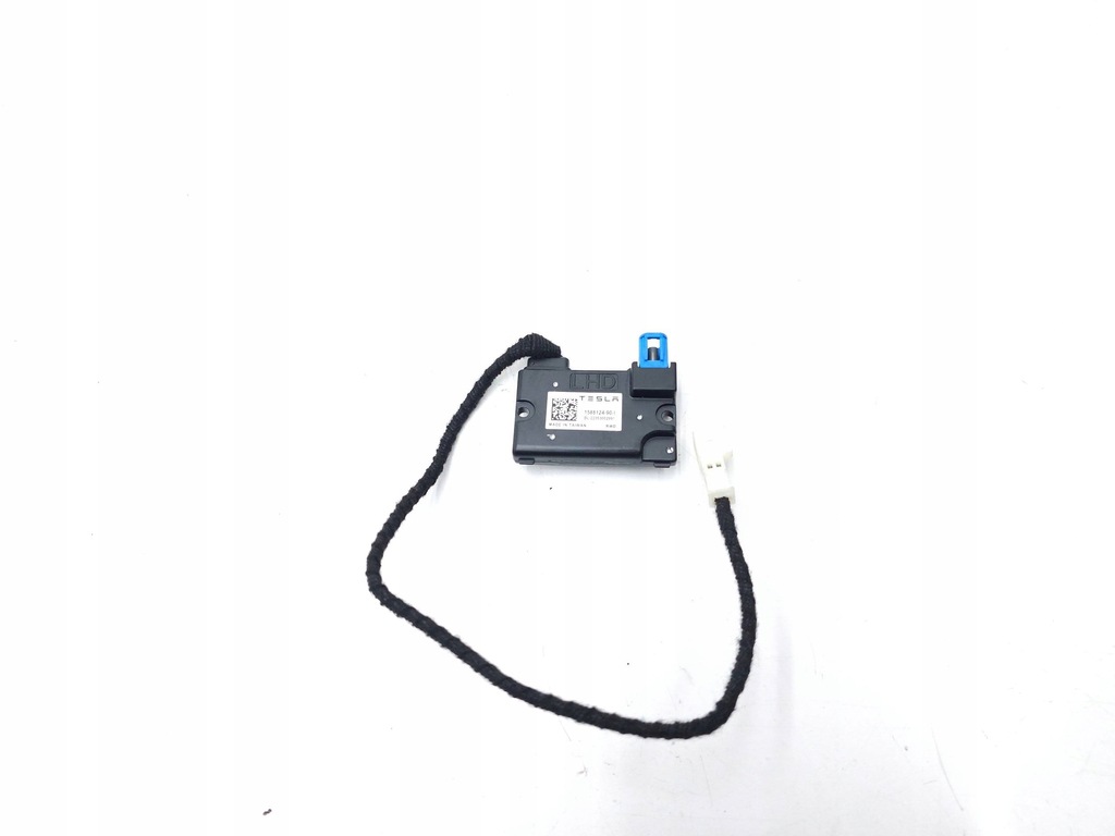 фото №4, Tesla model y 2023 камера заднего вида