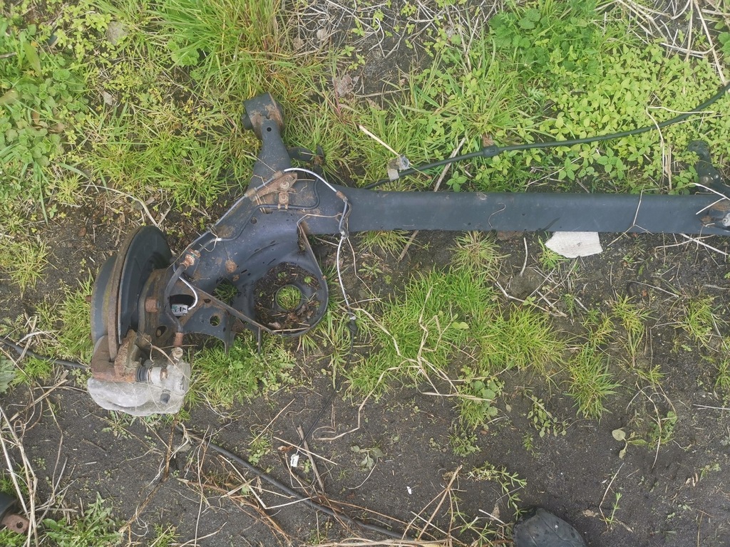 фото №3, Балка подвеска задняя toyota verso 09-16