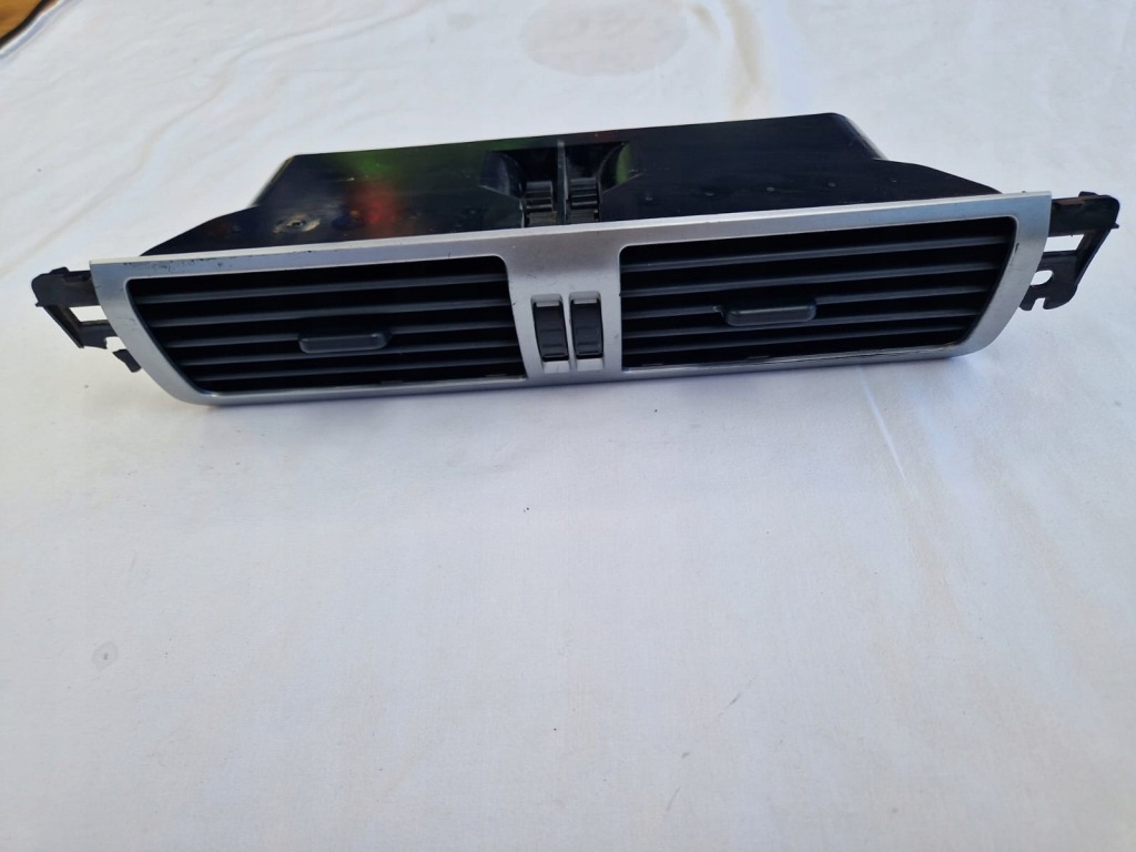 фото №1, Решётка средняя обдув man tgx 81.61950.6071