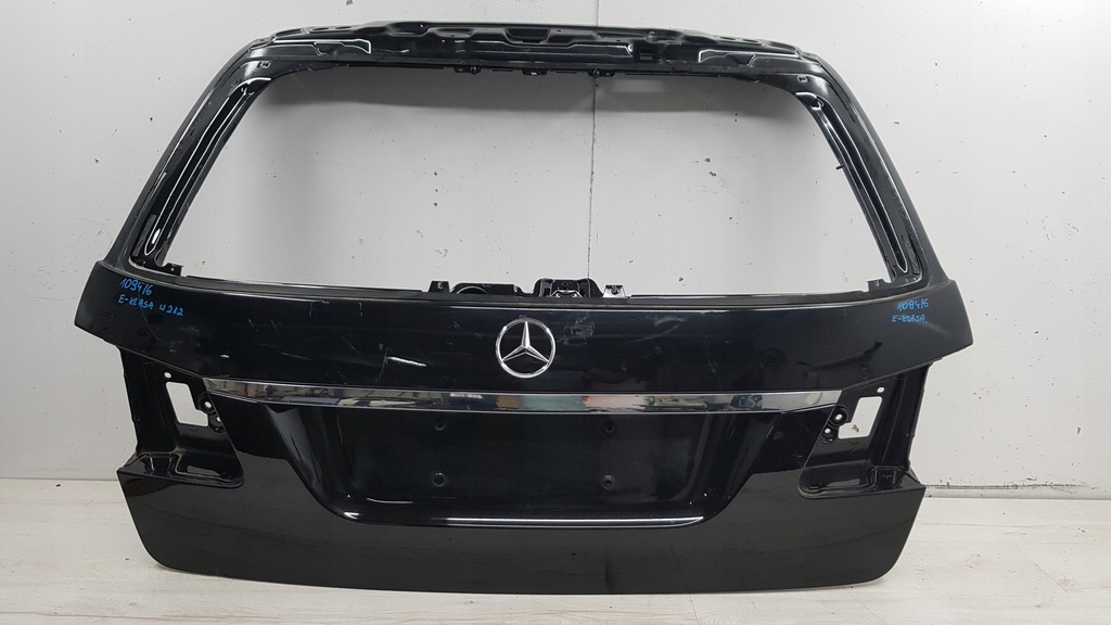 фото №1, Mercedes e klasa w212 kombi крышка багажника задняя