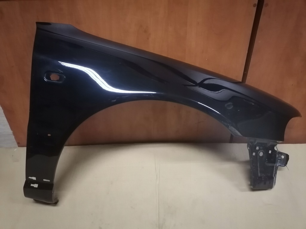 Крыло  левое  audi a4 b5 рестайлинг  lz9u Киев