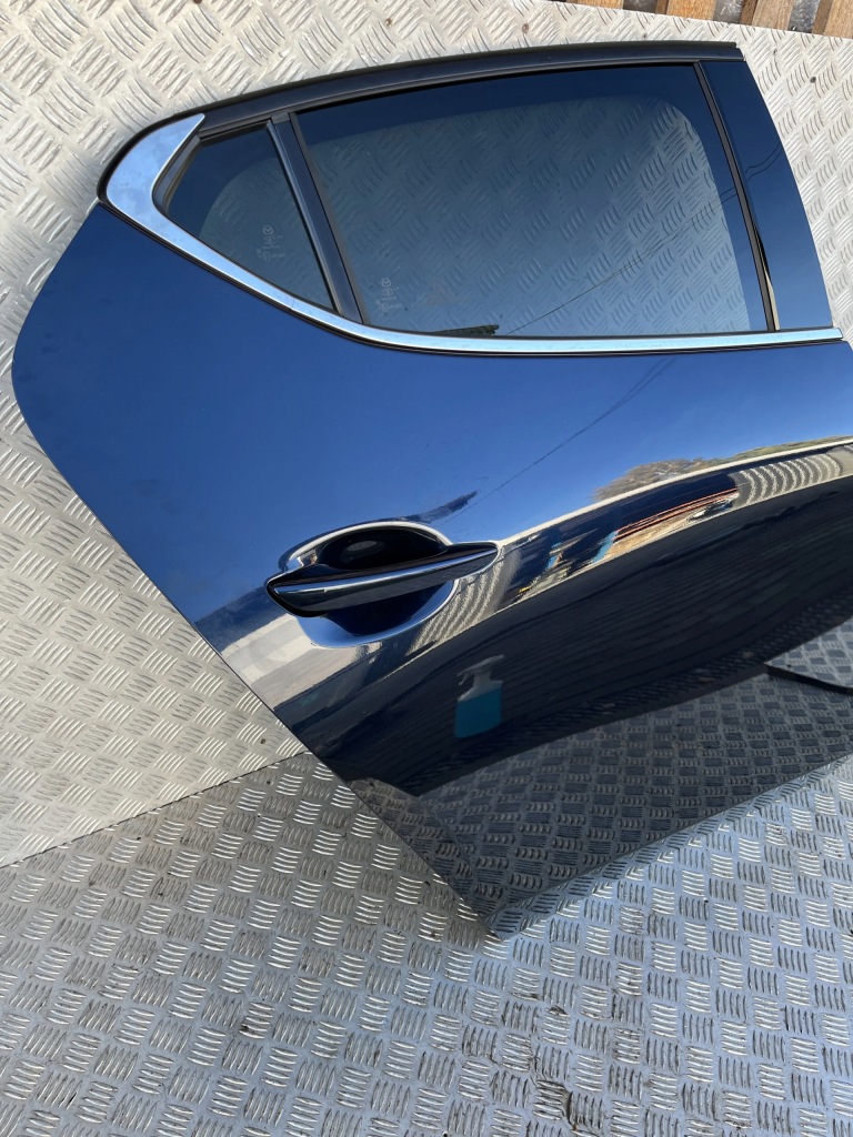 фото №2, Дверь правый задняя задние mazda 3 bp 19- 42m