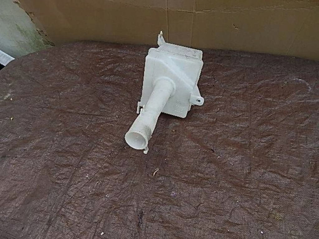 фото №5, Бачок омывателя hyundai lantra ii, coupe, sonata iv 98610-29000