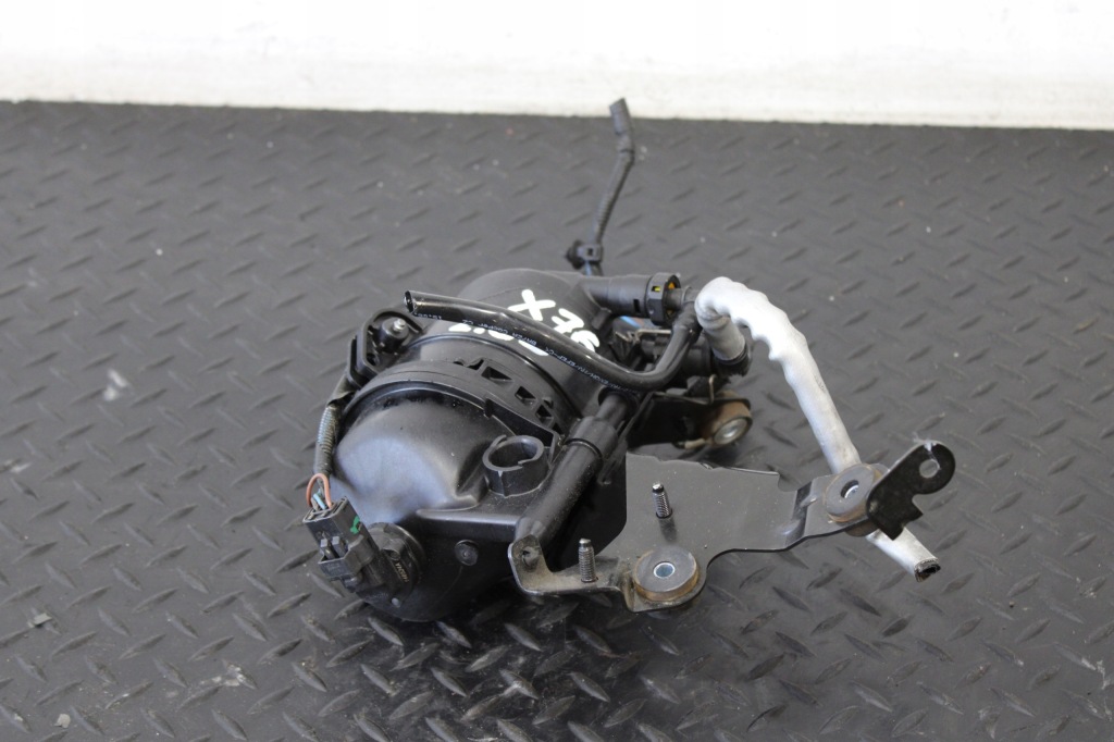 Купить Корпус фильтра топлива jaguar f-pace x761