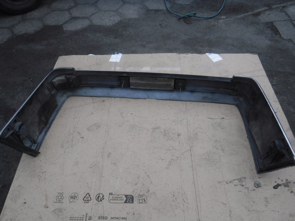 Бампер задні mercedes w124 універсал Київ