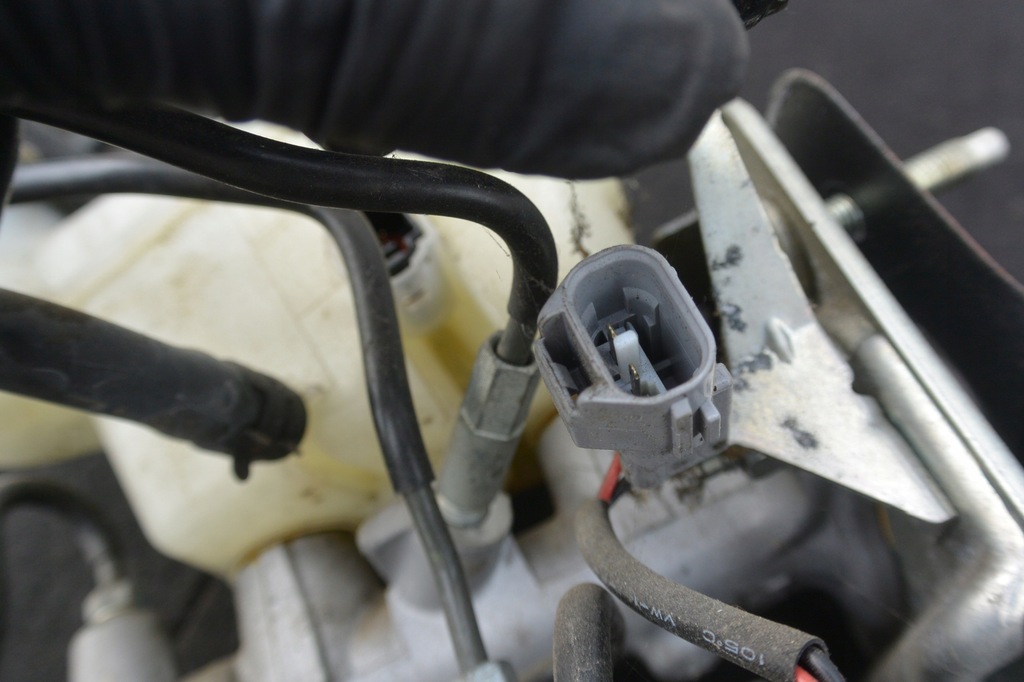 фото №6, Насос тормозная усилитель тормозов 3.5 v6 lexus gs iii 450h 300 mk3