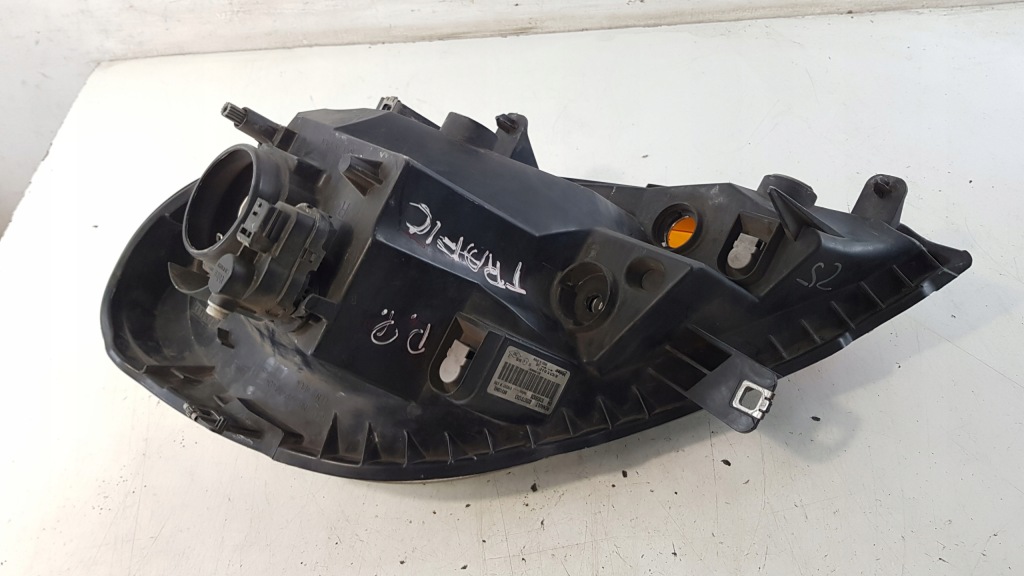 фото №4, Лампа права передня правий перед renault trafic 8200701353 2007-2014