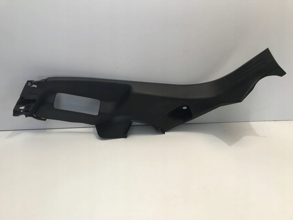 фото №1, Opel mokka-e b ii 2022 защита обшивка стойка задняя левая 9835309980