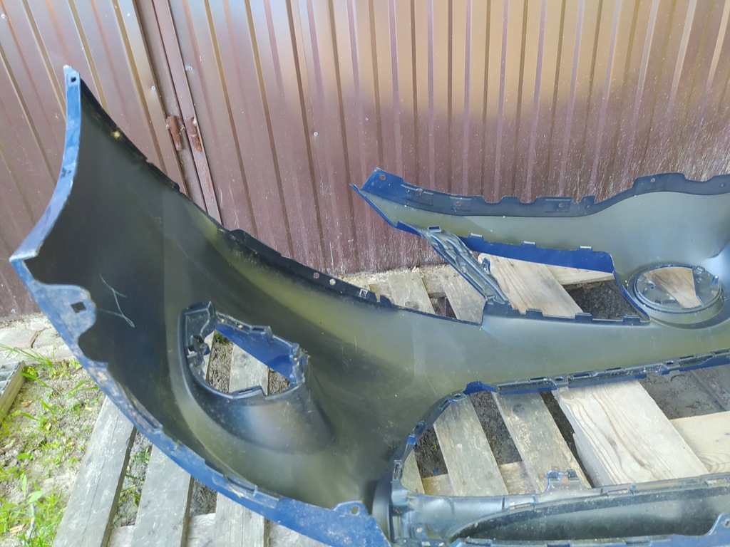 фото №14, Бампер перед передній - toyota verso