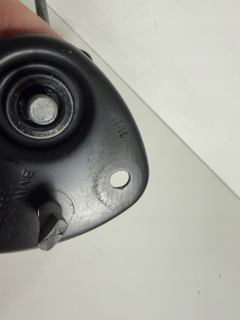 фото №5, Засов крепление капот bmw g01 g02 g30 g31 139896 7347412