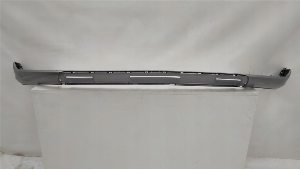 Купить Audi оригинальный номер 81a807110b