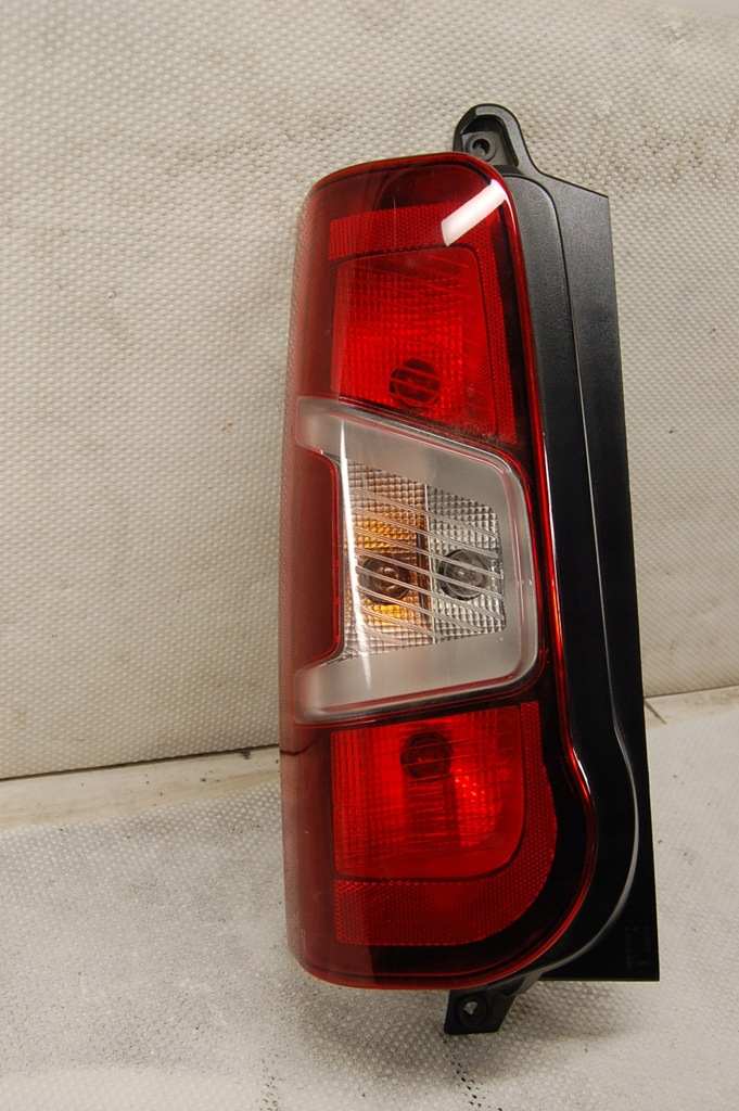 фото №1, Лампа задняя левая 9819235880 opel combo e rifter berlingo iv 18-