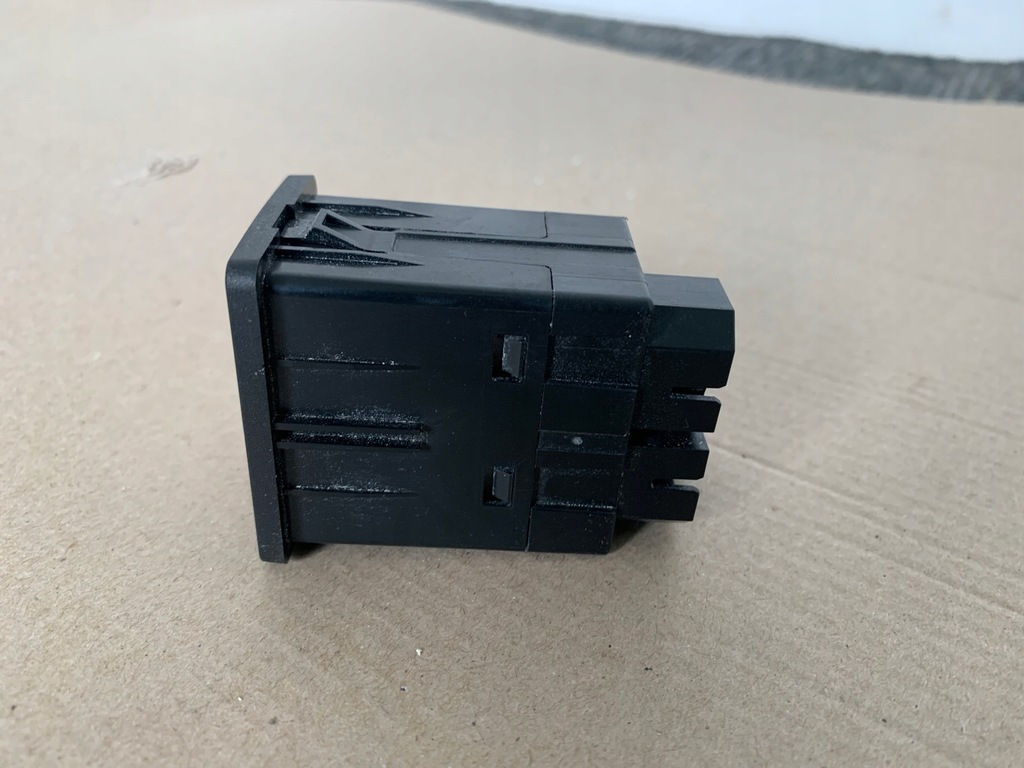 фото №5, Ford mustang mach-e rwd роз'єм port usb оригінал