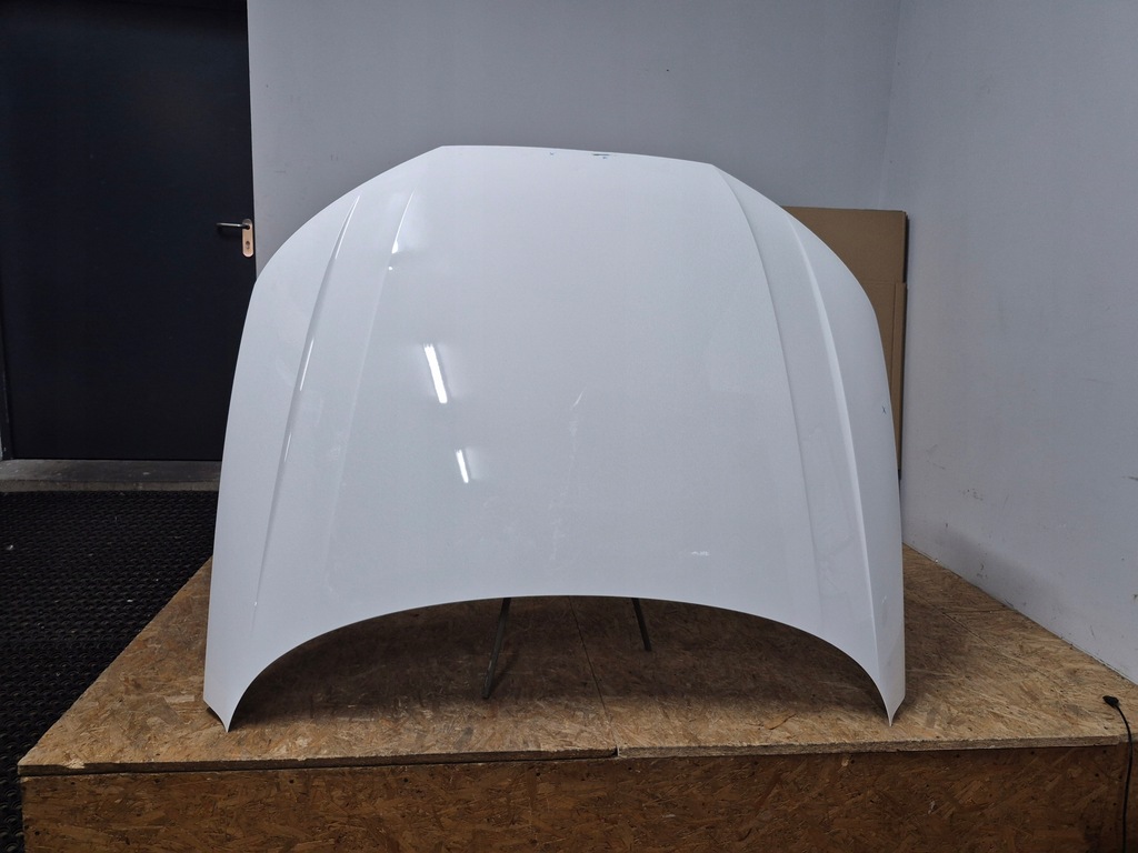 фото №1, Audi a-4 a4 b9 8w капот передня перед