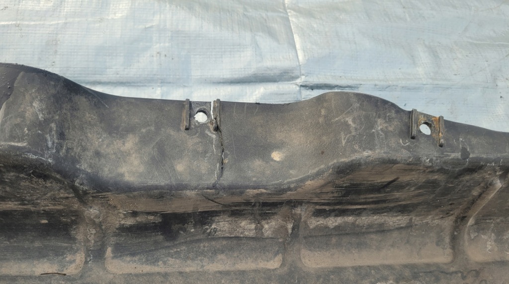 Dacia duster 2 накладка плита под двигатель бампер // 1626 в Украине