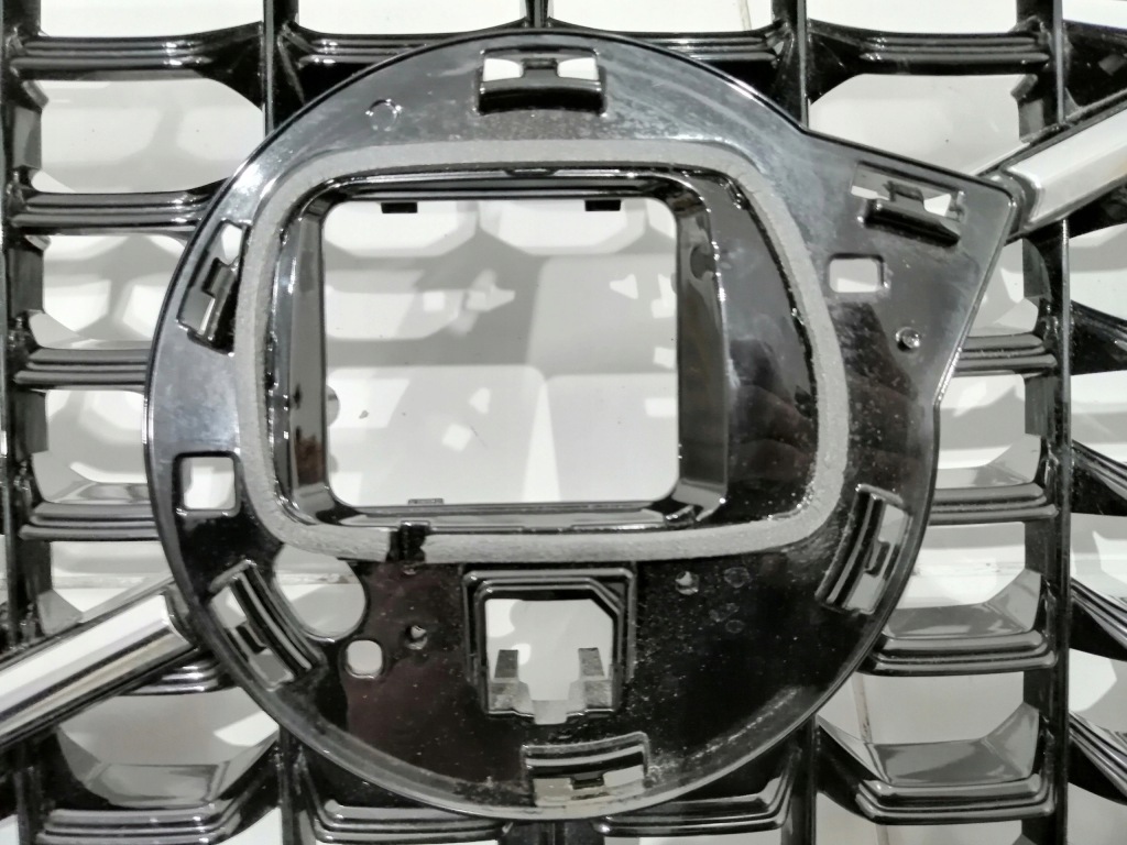 фото №7, Решётка радиатора решётка радиатора volvo xc60 ii r-desing hal 6869