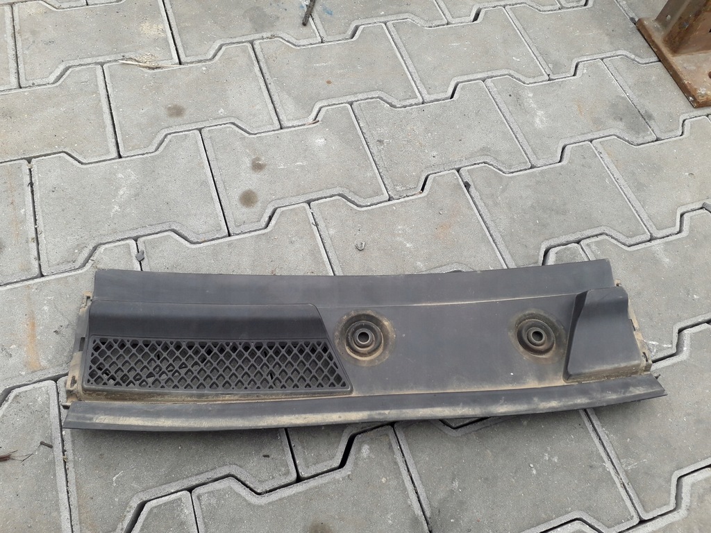 фото №1, Mercedes b klasa w246 жабо середина