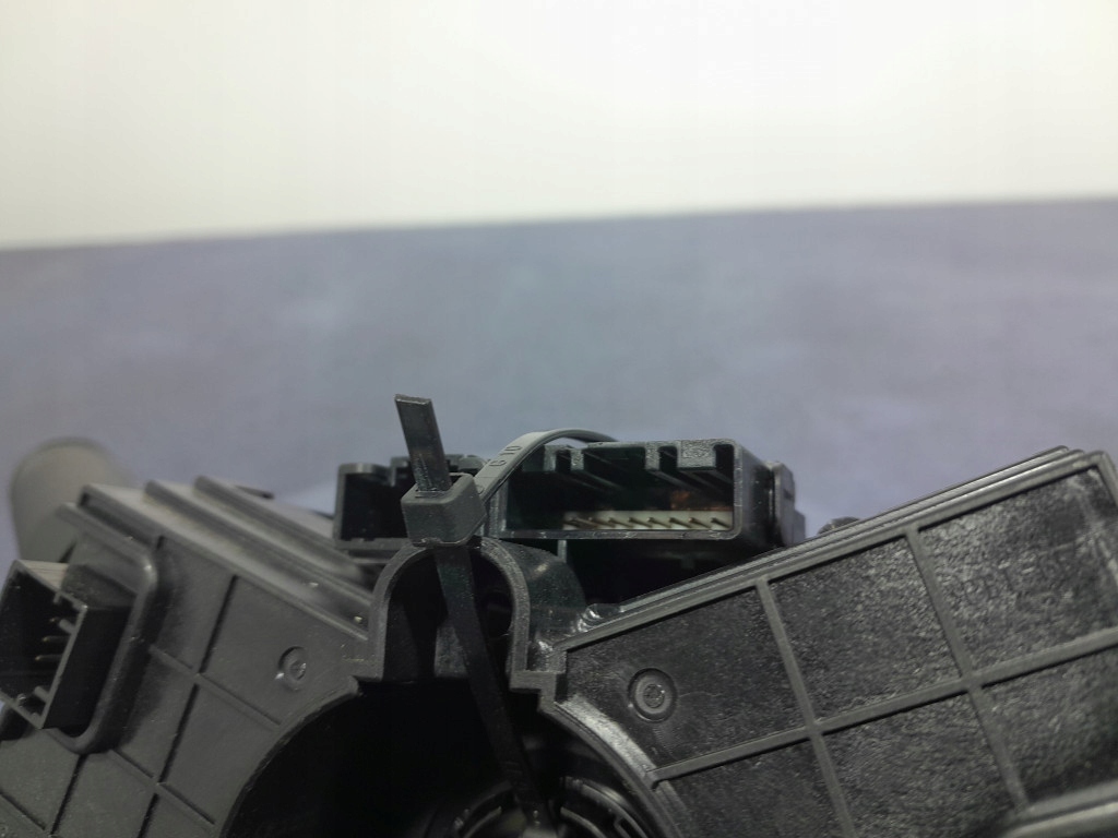 Купить Opel astra j переключатель комбинированный лента 22914039