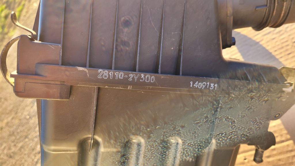 фото №5, Hyundai оригинальный номер 28110-2y300 корпус фильтра воздуха