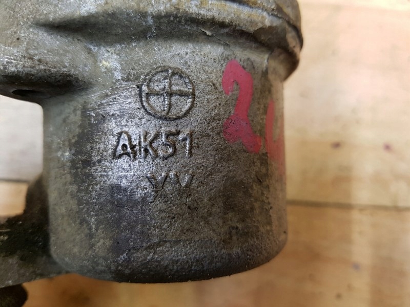 фото №4, Корпус термостата fsc żuk 2.1 8v