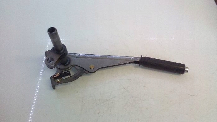 Рычаг тормоза ручного chevrolet lacetti Киев