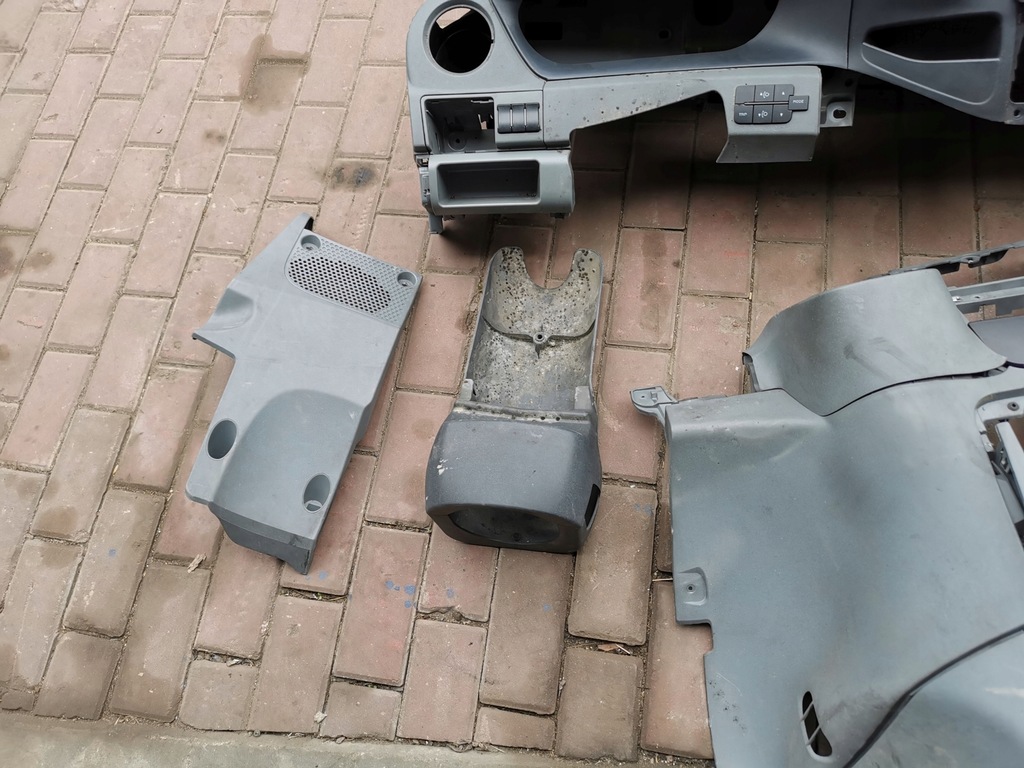 фото №9, Приборная панель приборная консоль iveco daily iv 06-